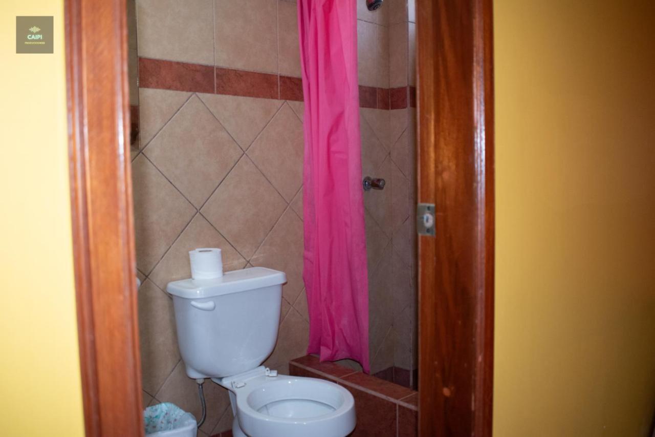 Hotel El Refugio Guaranda Bagian luar foto